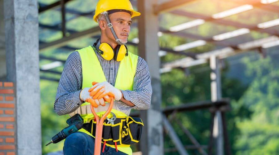 Professional gutter cleaning in Wakita, OK